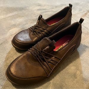 New Skechers Air Cooled Slip Ons- Size: 8